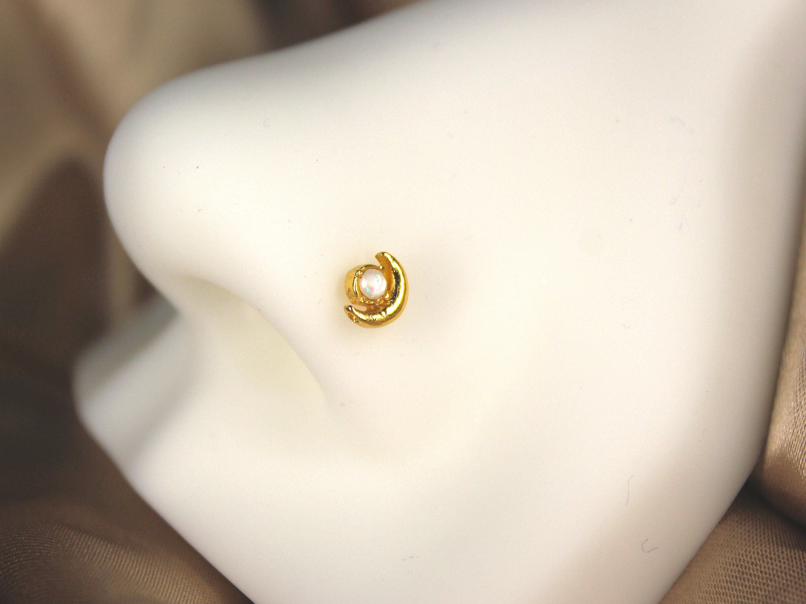 Crescent and Moon Gold Nose Piercing Stud with Ball, Cute Gold Crescent Moon Nose Ring Stud, Simple Style Nose Piercing Jewelry
