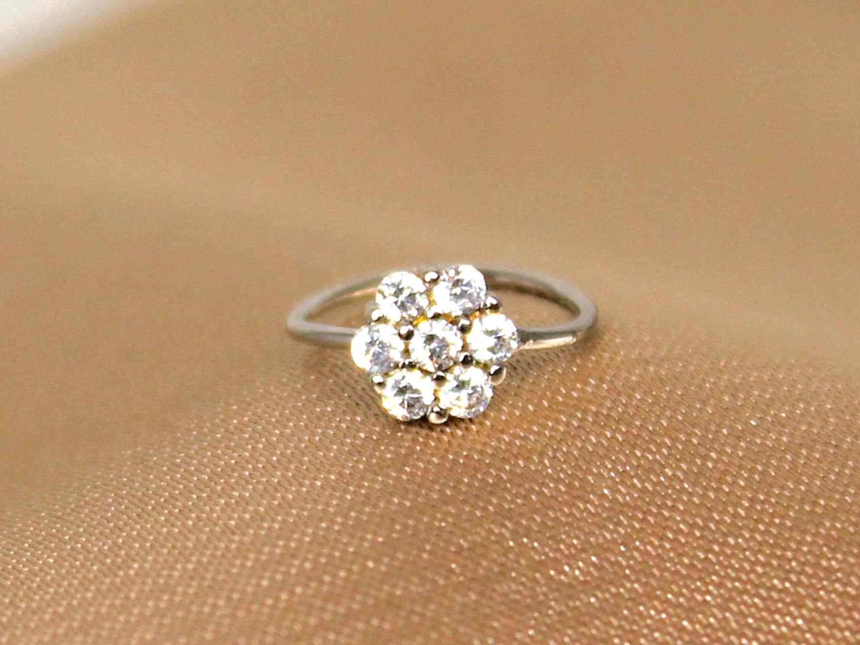 20g Flower Top Nose Ring, Floral Gem Bendable Nose Hoop Ring, Cartilage Piercing Hoop
