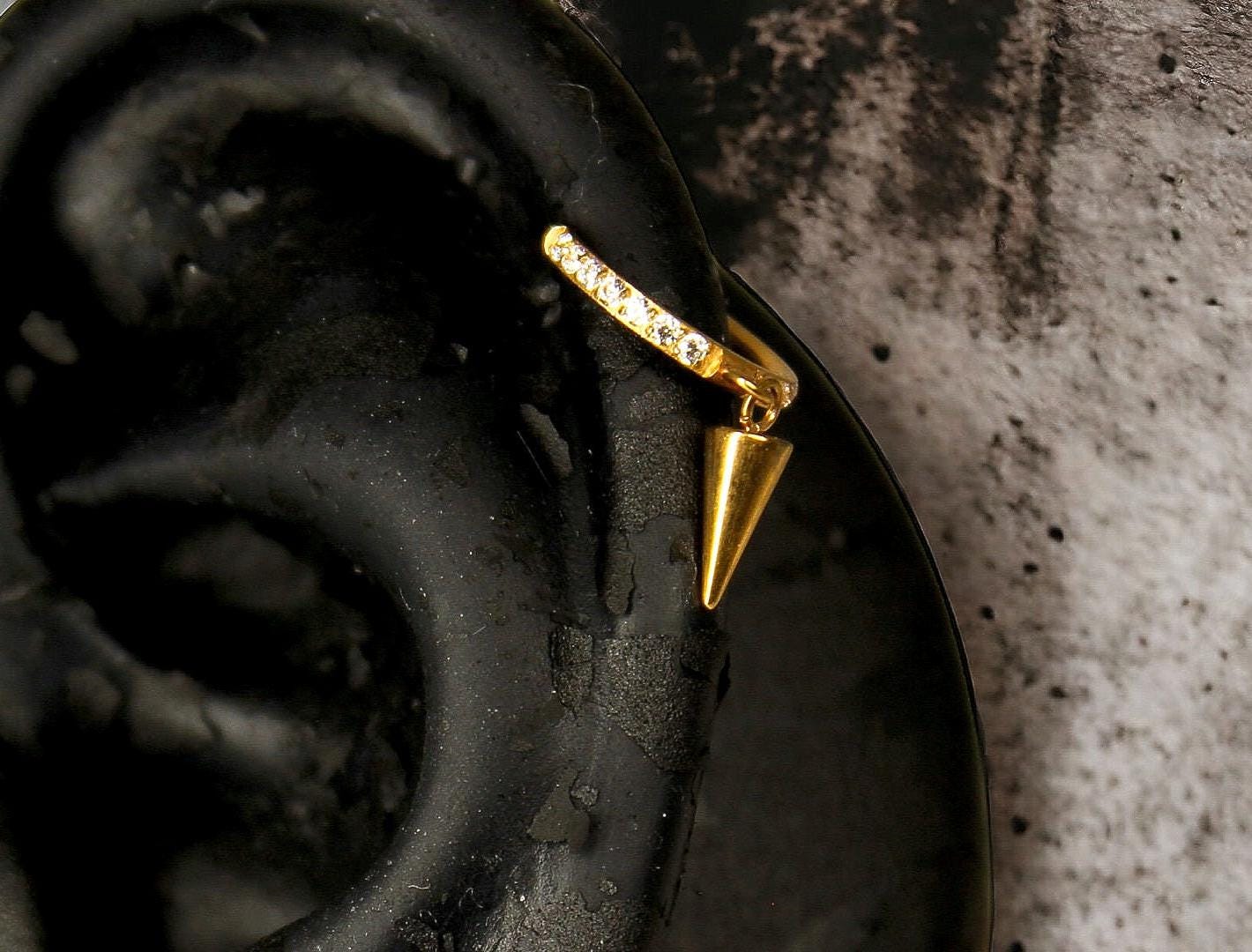 Titanium Grade Spike Dangle Clicker Hoop Earring, CZ Cartilage Daith Septum Piercing, Gold Conch Earring, Everyday Wear Accessory